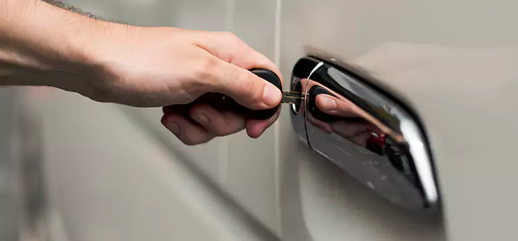 Why Choose Our Auto Locksmith Team in Salem, MA?