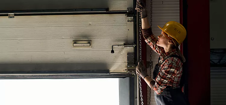 Addressing Common Garage Door Stoppage Issues in Salem, MA